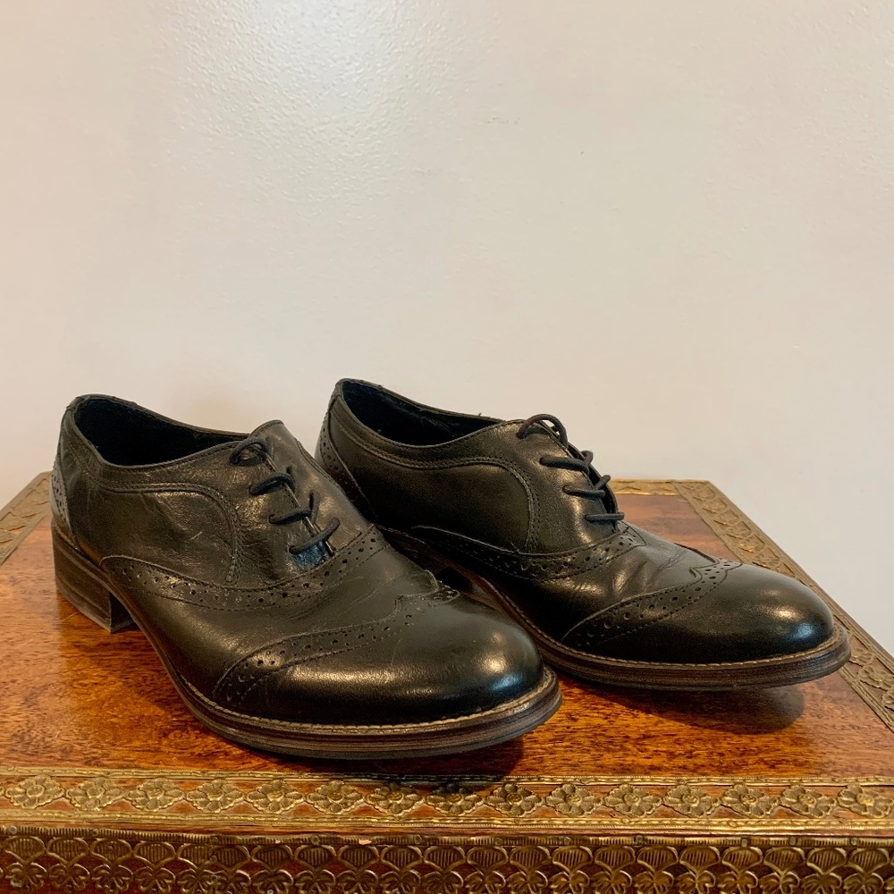 Wolverine Black Leather Oxfords